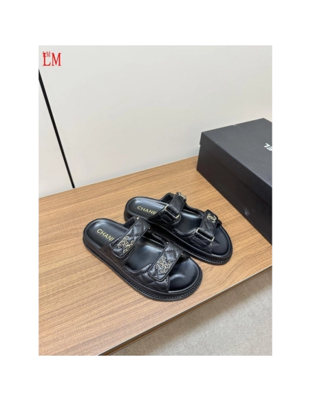 Chanel Slippers 005,Chanel Slippers,Slides Slippers,More Brands