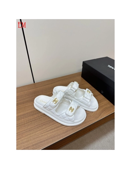 Chanel Slippers 008,Chanel Slippers,Slides Slippers,More Brands