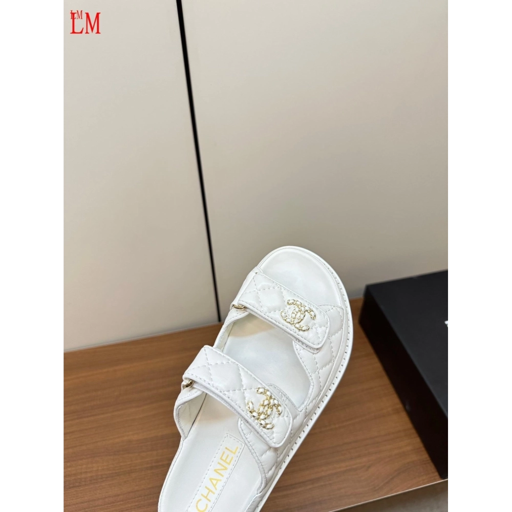 Chanel Slippers 012,Chanel Slippers,Slides Slippers,More Brands