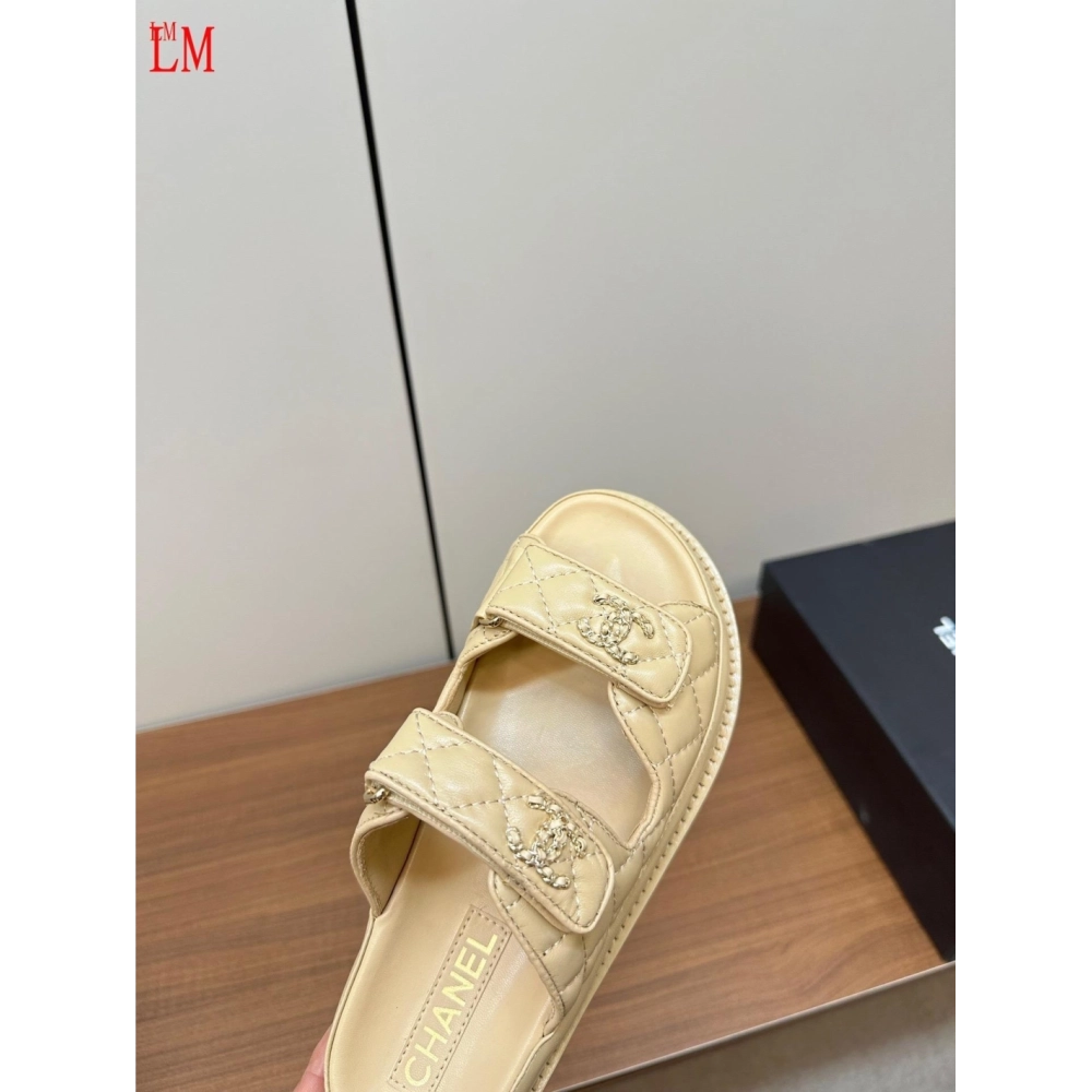 Chanel Slippers 013,Chanel Slippers,Slides Slippers,More Brands