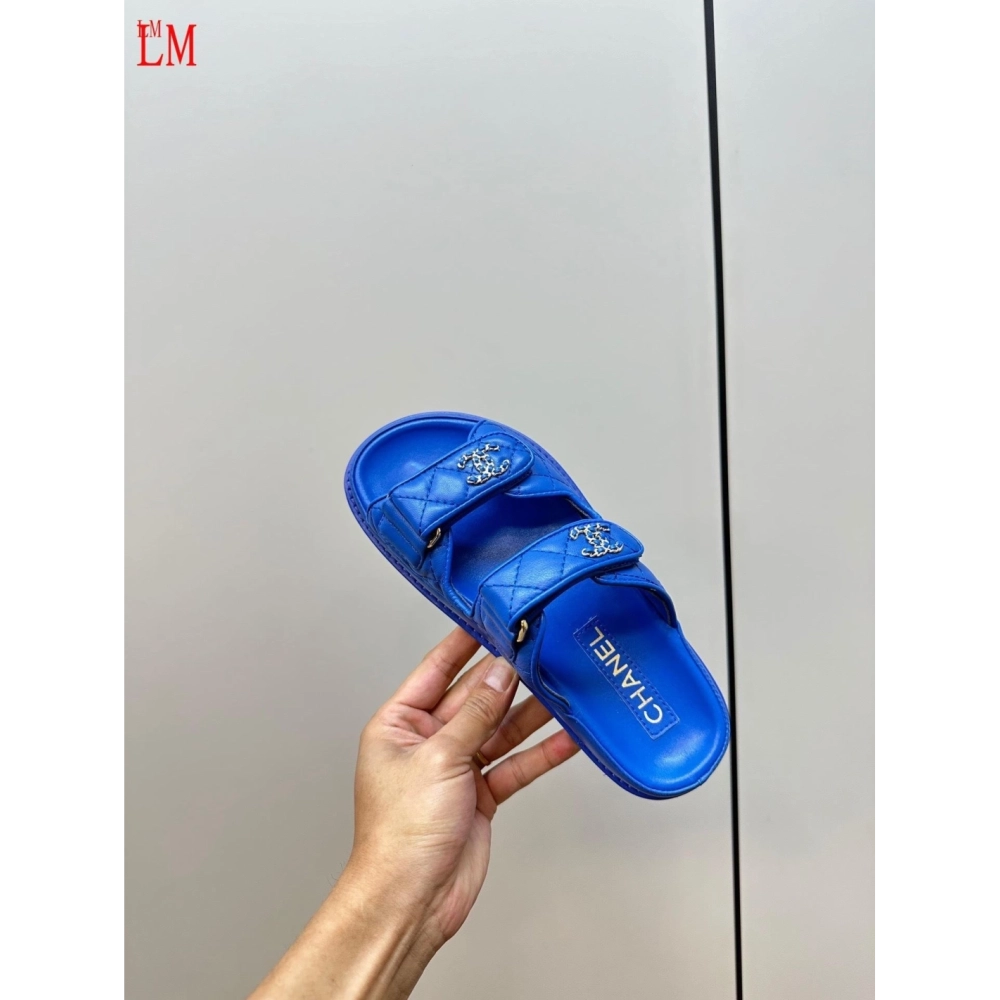 Chanel Slippers 015,Chanel Slippers,Slides Slippers,More Brands