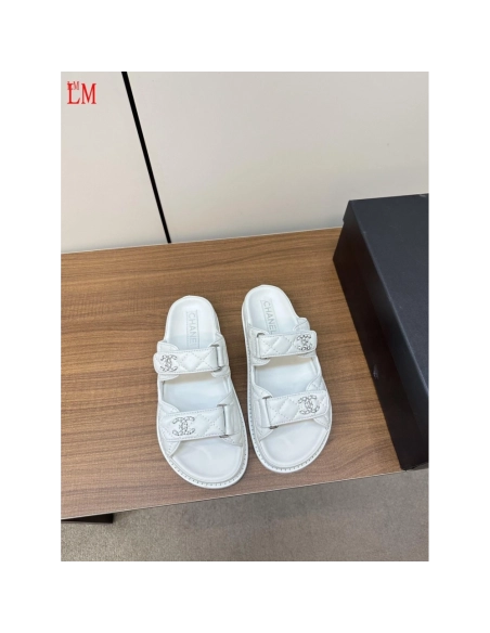 Chanel Slippers 011,Chanel Slippers,Slides Slippers,More Brands