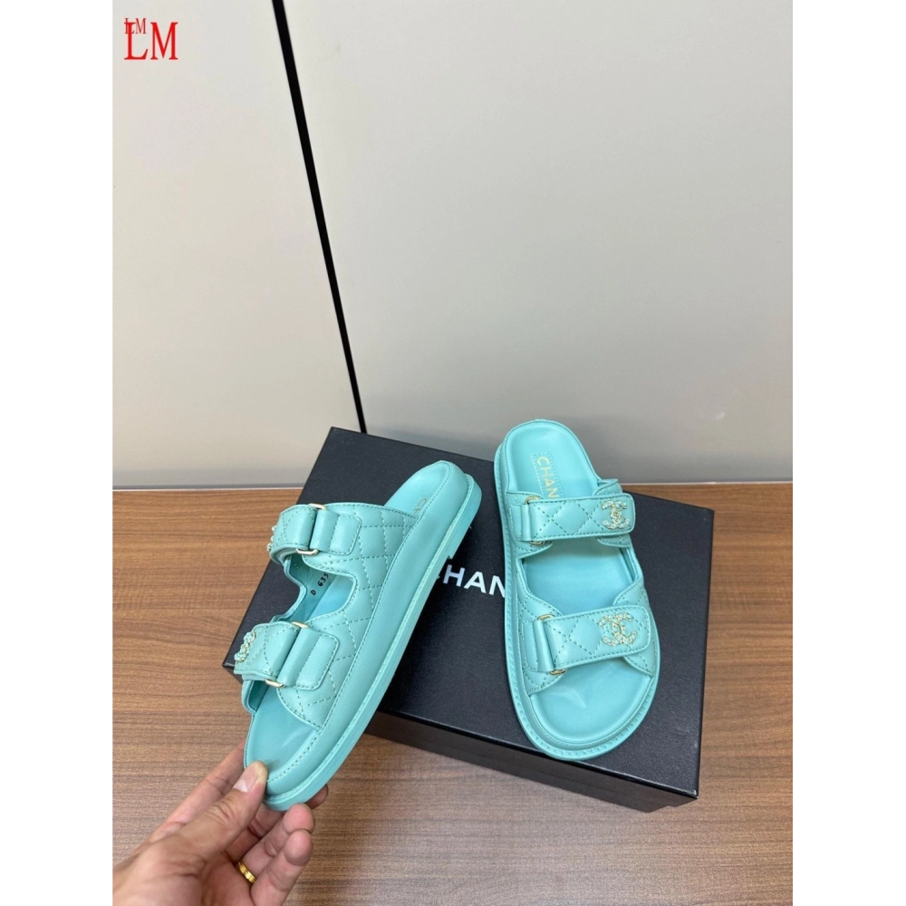 Chanel Slippers 016,Chanel Slippers,Slides Slippers,More Brands