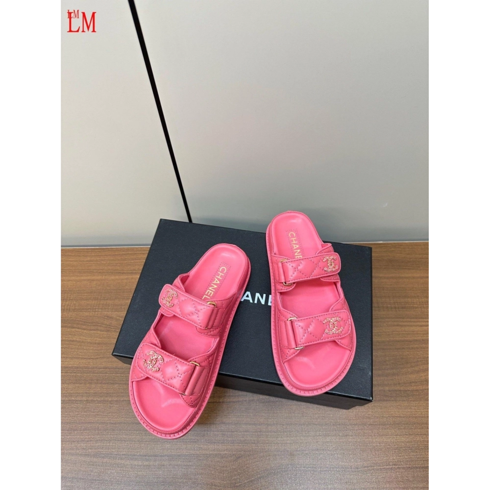 Chanel Slippers 017,Chanel Slippers,Slides Slippers,More Brands
