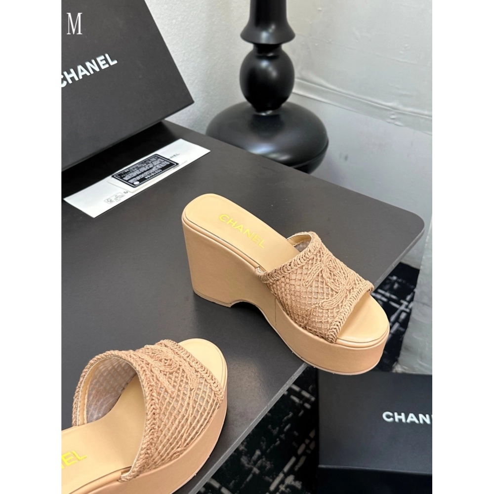 Chanel Slippers 020,Chanel Slippers,Slides Slippers,More Brands