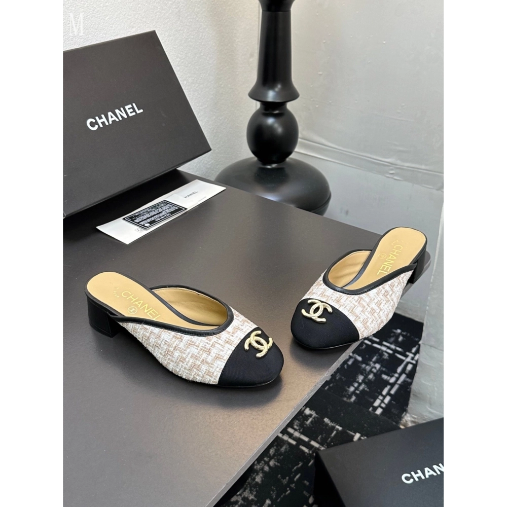 Chanel Slippers 021,Chanel Slippers,Slides Slippers,More Brands