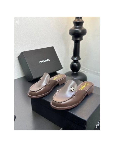 Chanel Slippers 024,Chanel Slippers,Slides Slippers,More Brands
