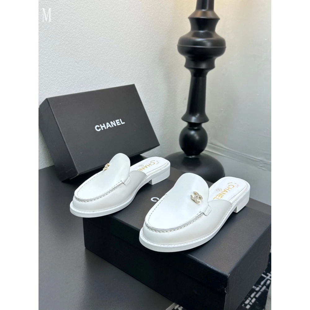 Chanel Slippers 026,Chanel Slippers,Slides Slippers,More Brands