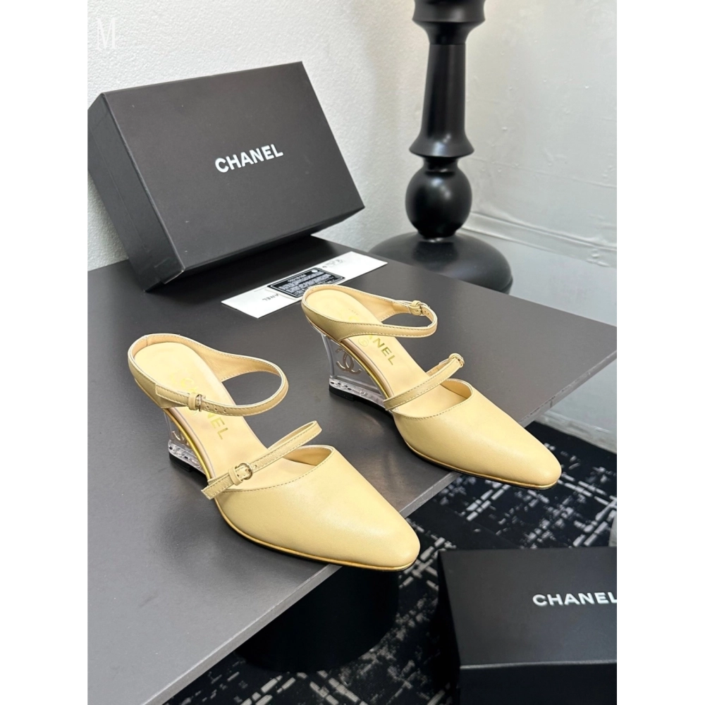 Chanel Slippers 030,Chanel Slippers,Slides Slippers,More Brands