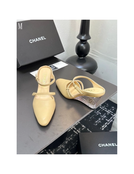 Chanel Slippers 030,Chanel Slippers,Slides Slippers,More Brands