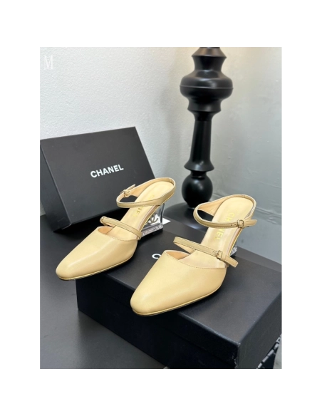 Chanel Slippers 030,Chanel Slippers,Slides Slippers,More Brands
