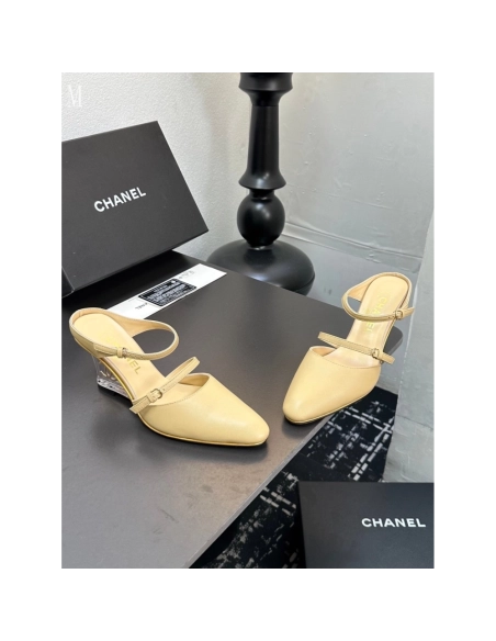 Chanel Slippers 030,Chanel Slippers,Slides Slippers,More Brands