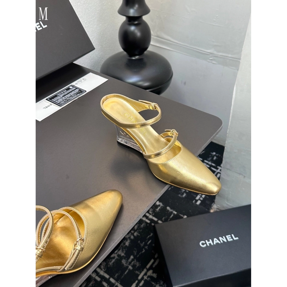 Chanel Slippers 031,Chanel Slippers,Slides Slippers,More Brands