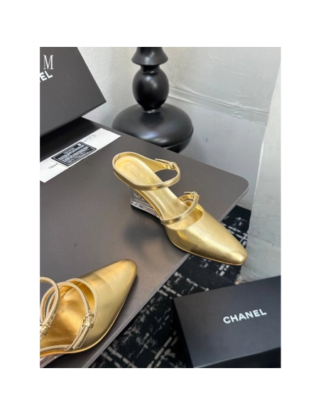 Chanel Slippers 031,Chanel Slippers,Slides Slippers,More Brands