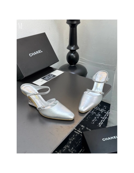 Chanel Slippers 032,Chanel Slippers,Slides Slippers,More Brands