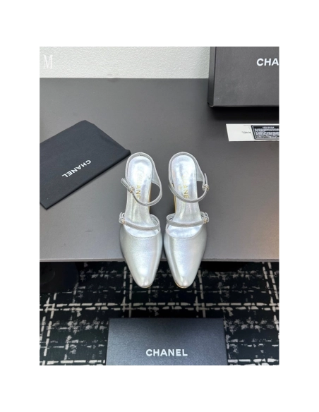 Chanel Slippers 032,Chanel Slippers,Slides Slippers,More Brands