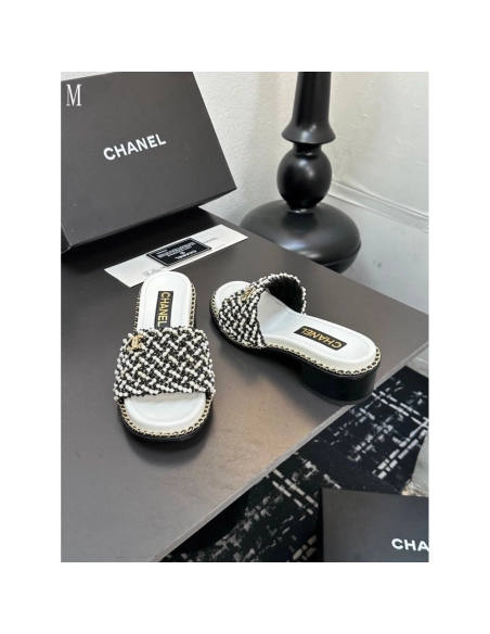 Chanel Slippers 034,Chanel Slippers,Slides Slippers,More Brands