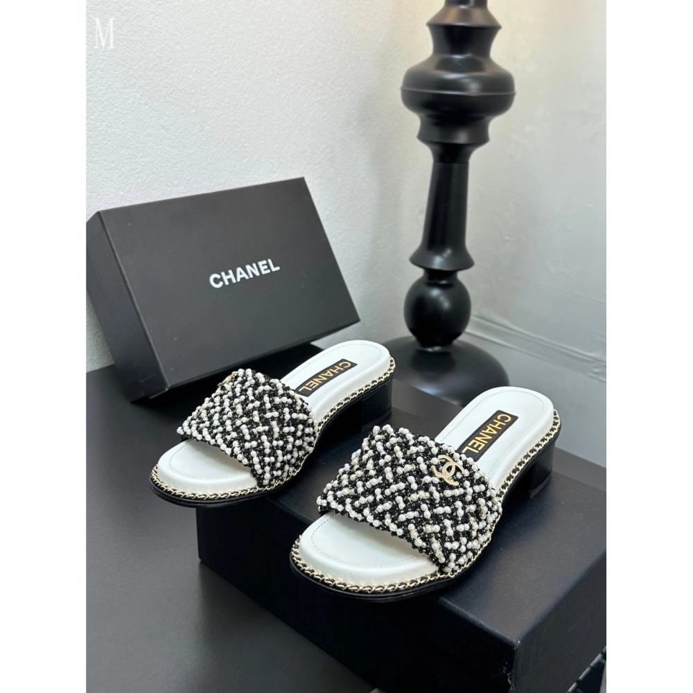 Chanel Slippers 034,Chanel Slippers,Slides Slippers,More Brands