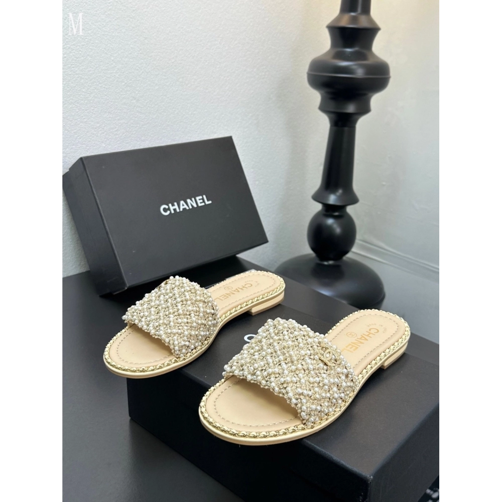 Chanel Slippers 036,Chanel Slippers,Slides Slippers,More Brands
