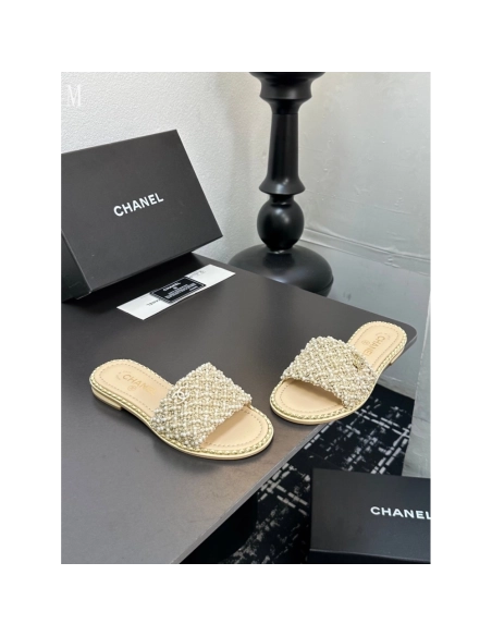Chanel Slippers 036,Chanel Slippers,Slides Slippers,More Brands