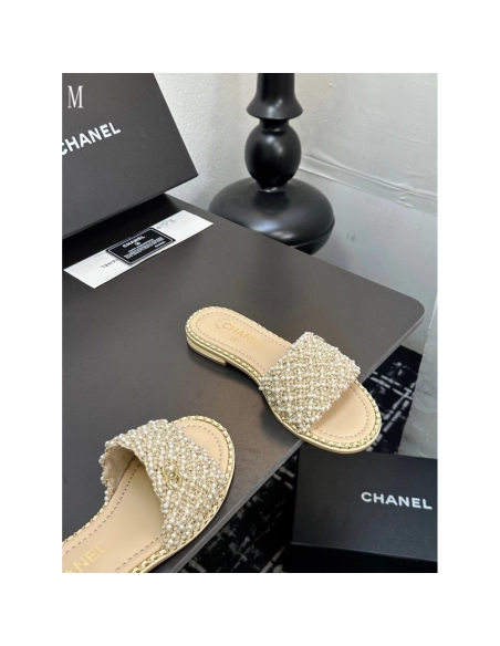 Chanel Slippers 036,Chanel Slippers,Slides Slippers,More Brands