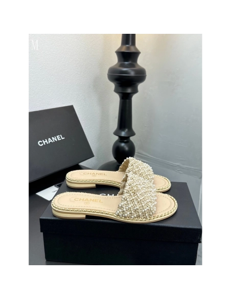 Chanel Slippers 036,Chanel Slippers,Slides Slippers,More Brands