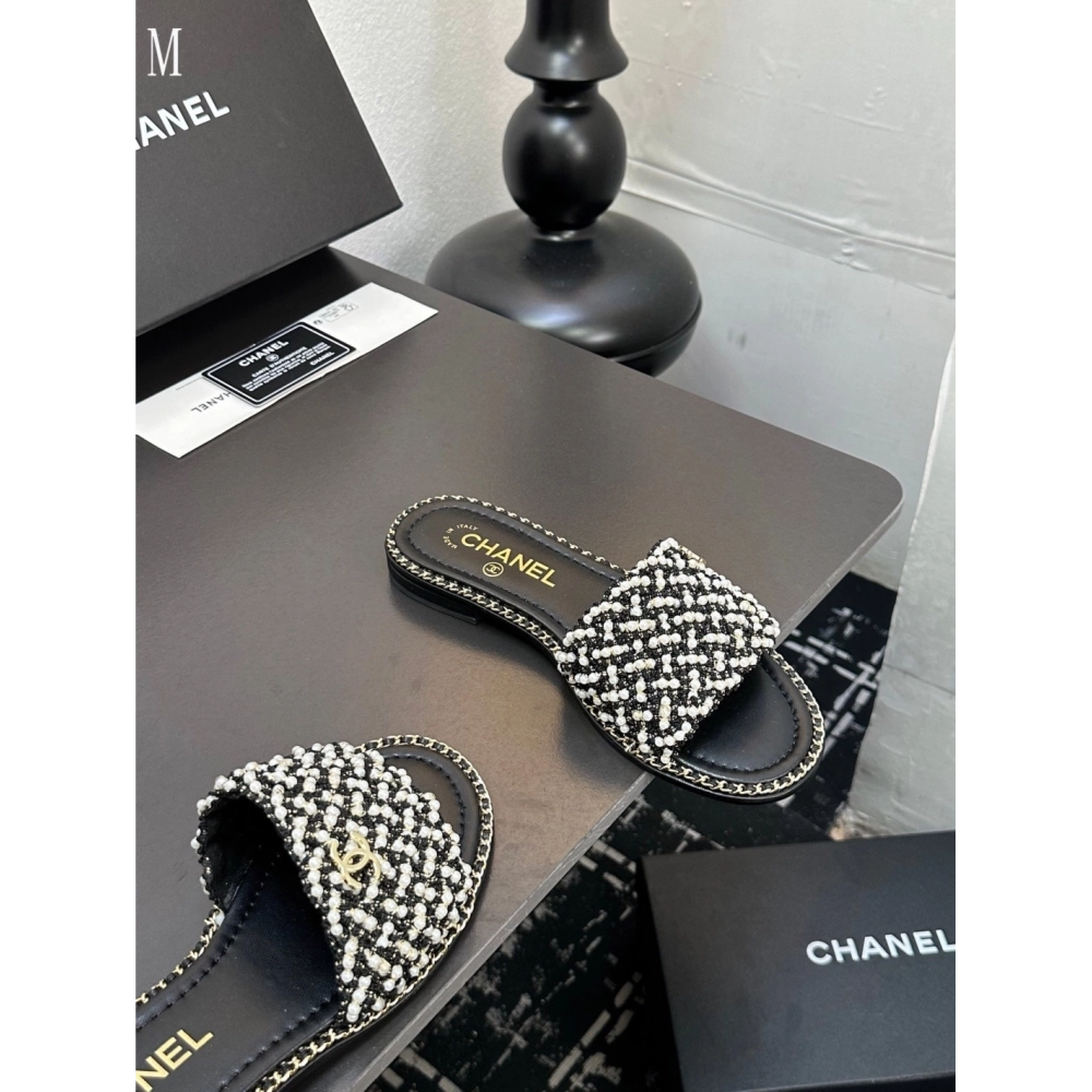 Chanel Slippers 037,Chanel Slippers,Slides Slippers,More Brands