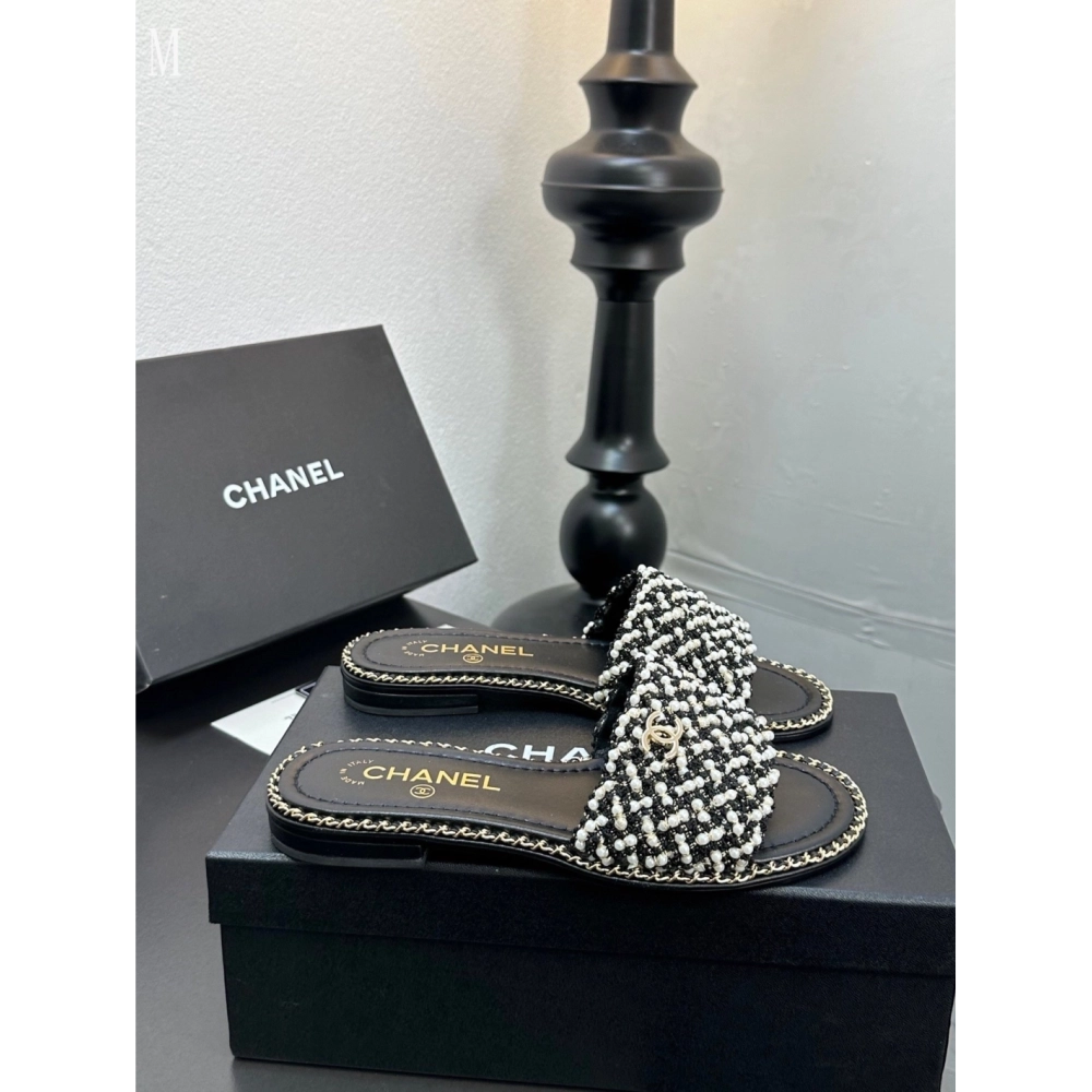 Chanel Slippers 037,Chanel Slippers,Slides Slippers,More Brands