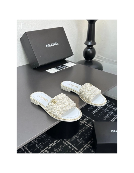 Chanel Slippers 038,Chanel Slippers,Slides Slippers,More Brands