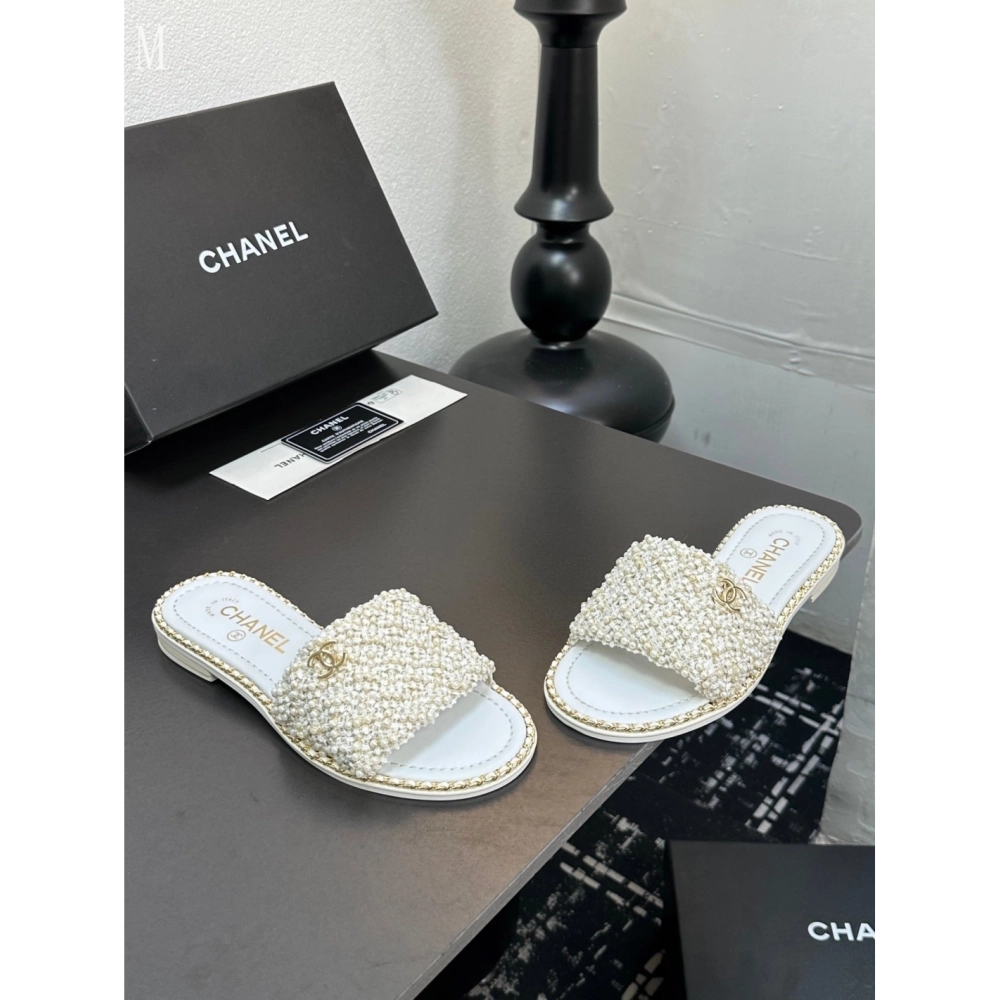 Chanel Slippers 038,Chanel Slippers,Slides Slippers,More Brands