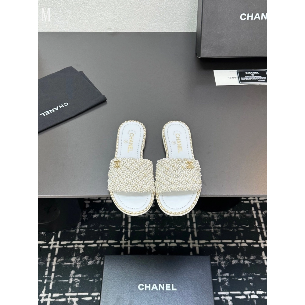 Chanel Slippers 038,Chanel Slippers,Slides Slippers,More Brands