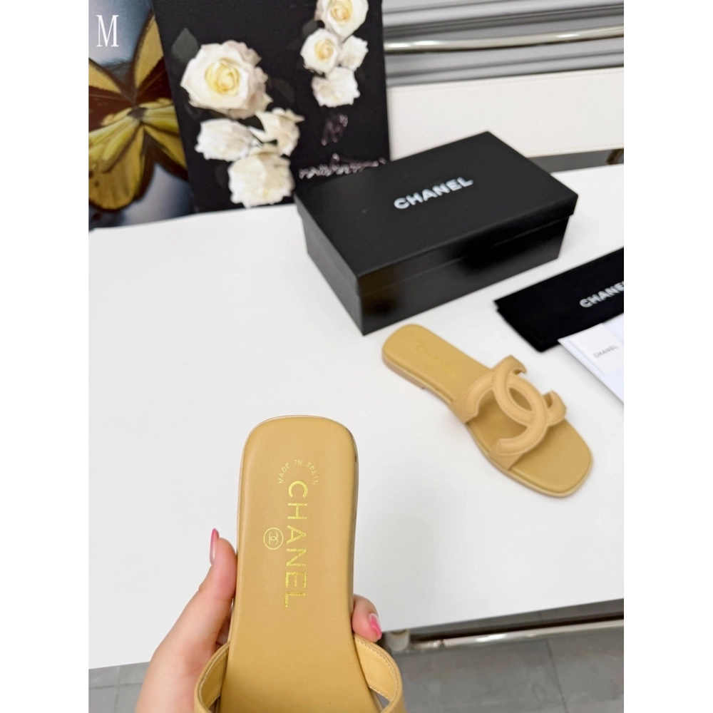 Chanel Slippers 128,Chanel Slippers,Slides Slippers,More Brands