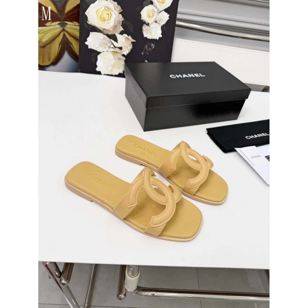 Chanel Slippers 128,Chanel Slippers,Slides Slippers,More Brands