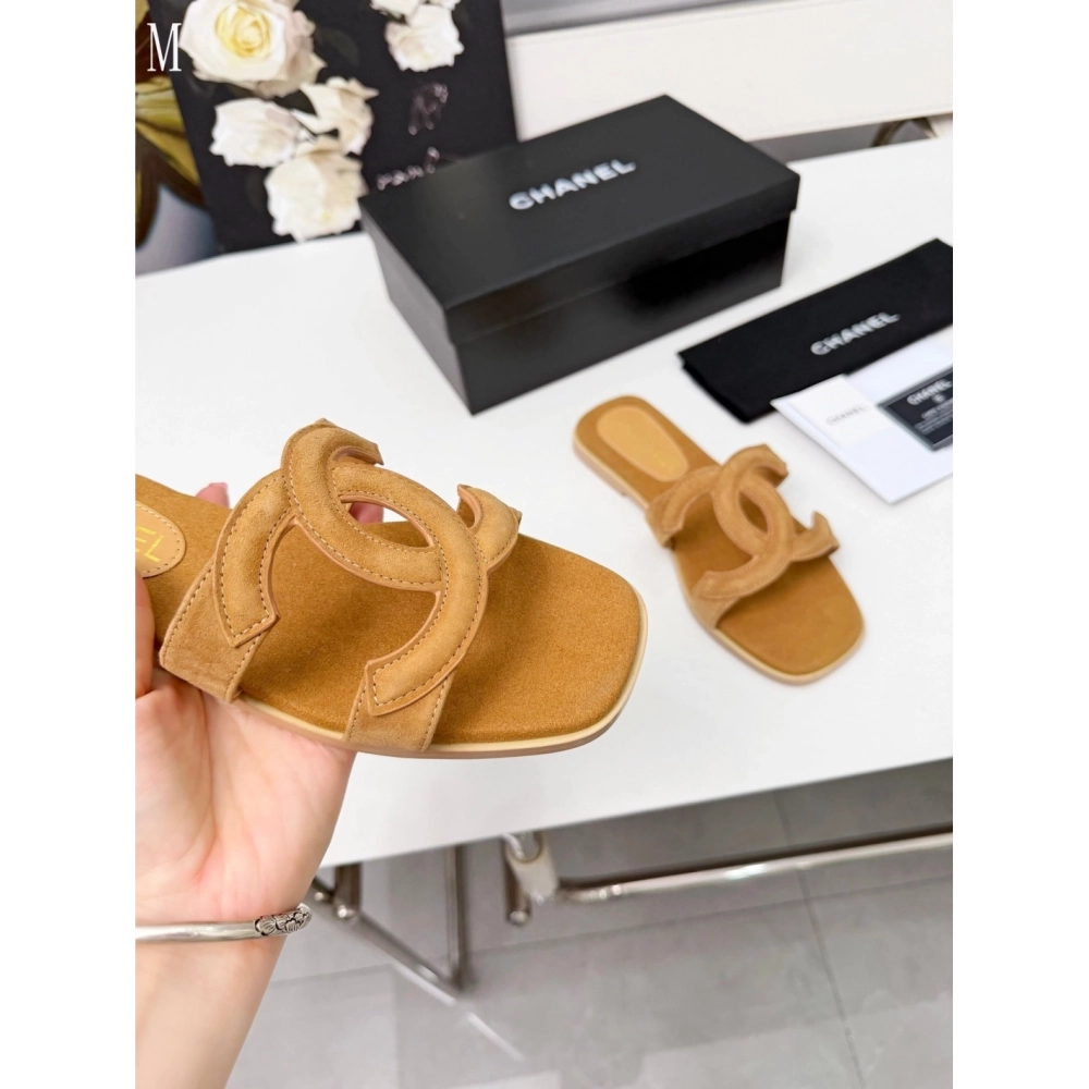Chanel Slippers 129,Chanel Slippers,Slides Slippers,More Brands