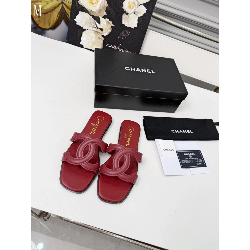 Chanel Slippers 135,Chanel Slippers,Slides Slippers,More Brands