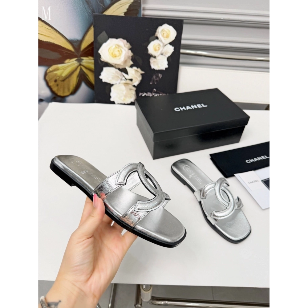 Chanel Slippers 136,Chanel Slippers,Slides Slippers,More Brands