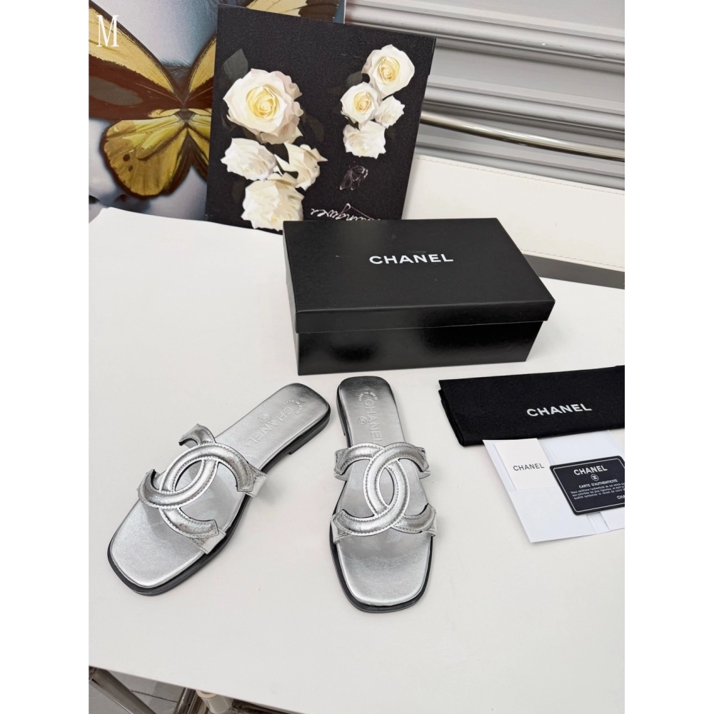Chanel Slippers 136,Chanel Slippers,Slides Slippers,More Brands