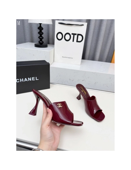 Chanel Slippers 137,Chanel Slippers,Slides Slippers,More Brands