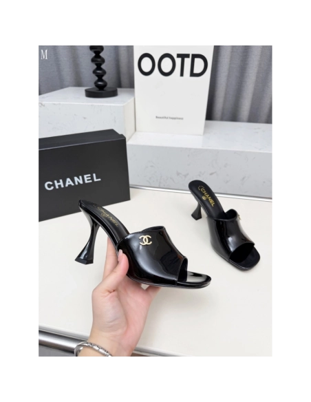 Chanel Slippers 142,Chanel Slippers,Slides Slippers,More Brands