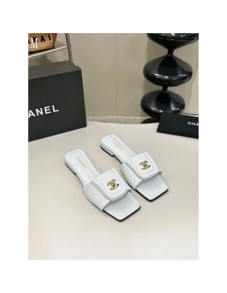 Chanel Slippers 152,Chanel Slippers,Slides Slippers,More Brands