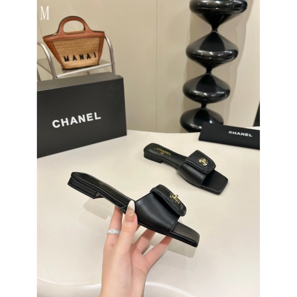 Chanel Slippers 153,Chanel Slippers,Slides Slippers,More Brands