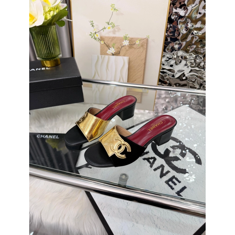 Chanel Slippers 170,Chanel Slippers,Slides Slippers,More Brands