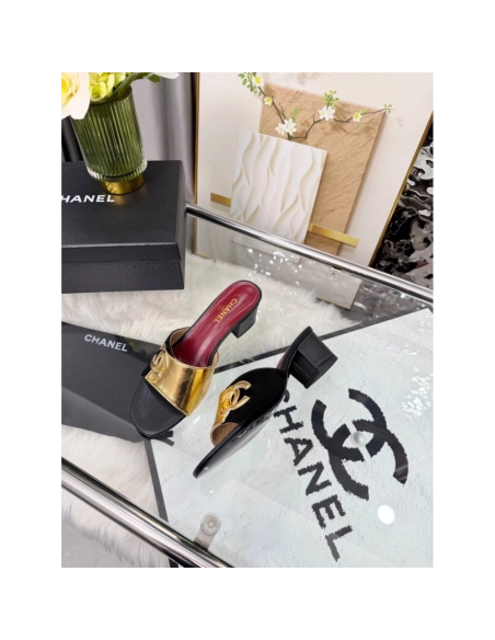 Chanel Slippers 170,Chanel Slippers,Slides Slippers,More Brands