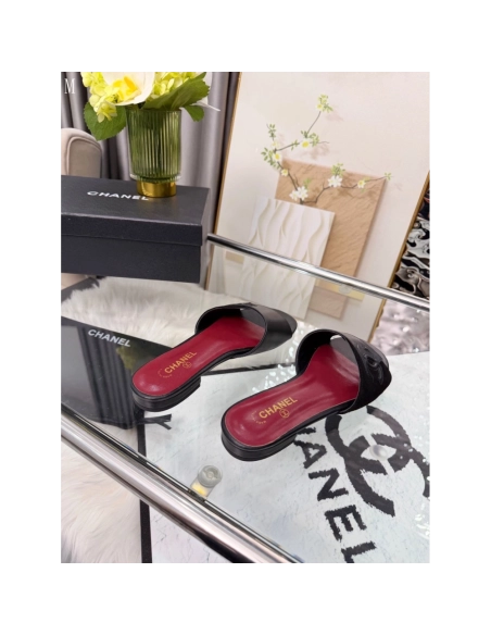 Chanel Slippers 176,Chanel Slippers,Slides Slippers,More Brands