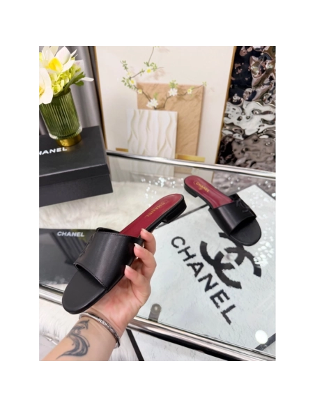 Chanel Slippers 176,Chanel Slippers,Slides Slippers,More Brands
