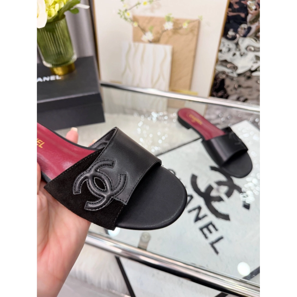 Chanel Slippers 176,Chanel Slippers,Slides Slippers,More Brands