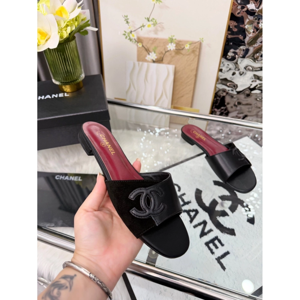 Chanel Slippers 176,Chanel Slippers,Slides Slippers,More Brands