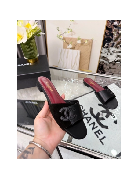 Chanel Slippers 176,Chanel Slippers,Slides Slippers,More Brands