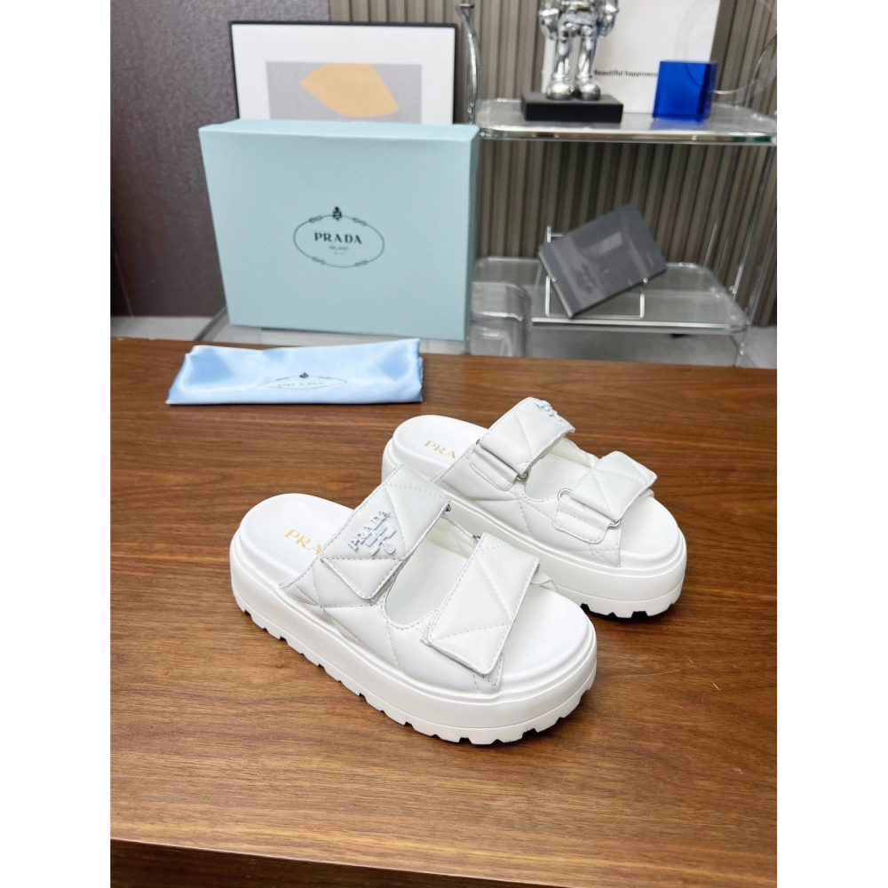 Prada Slippers 051