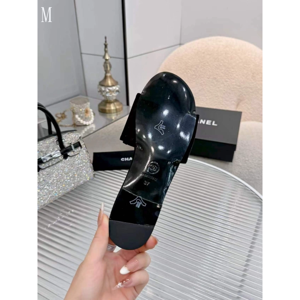 Chanel Slippers 190,Chanel Slippers,Slides Slippers,More Brands